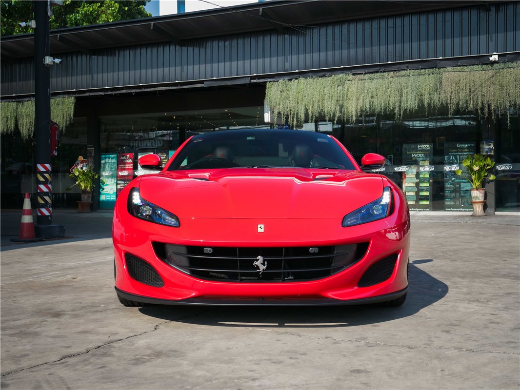 FERRARI