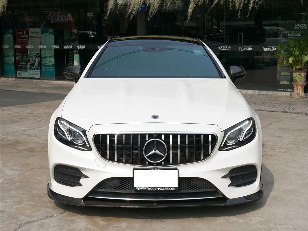 MERCEDES-BENZ